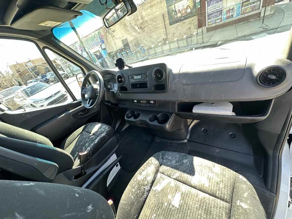 2021 Mercedes-Benz VS30 Sprinter - Image 20 of 21