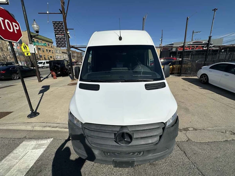 2021 Mercedes-Benz VS30 Sprinter - Image 13 of 21