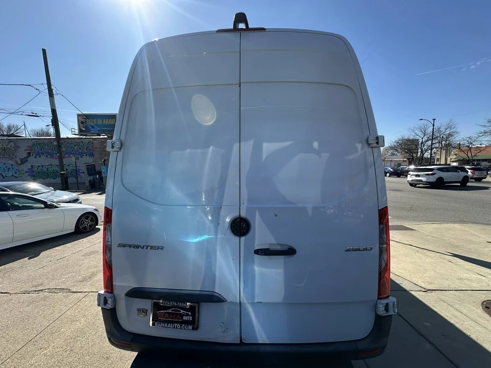 2021 Mercedes-Benz VS30 Sprinter - Image 7 of 21