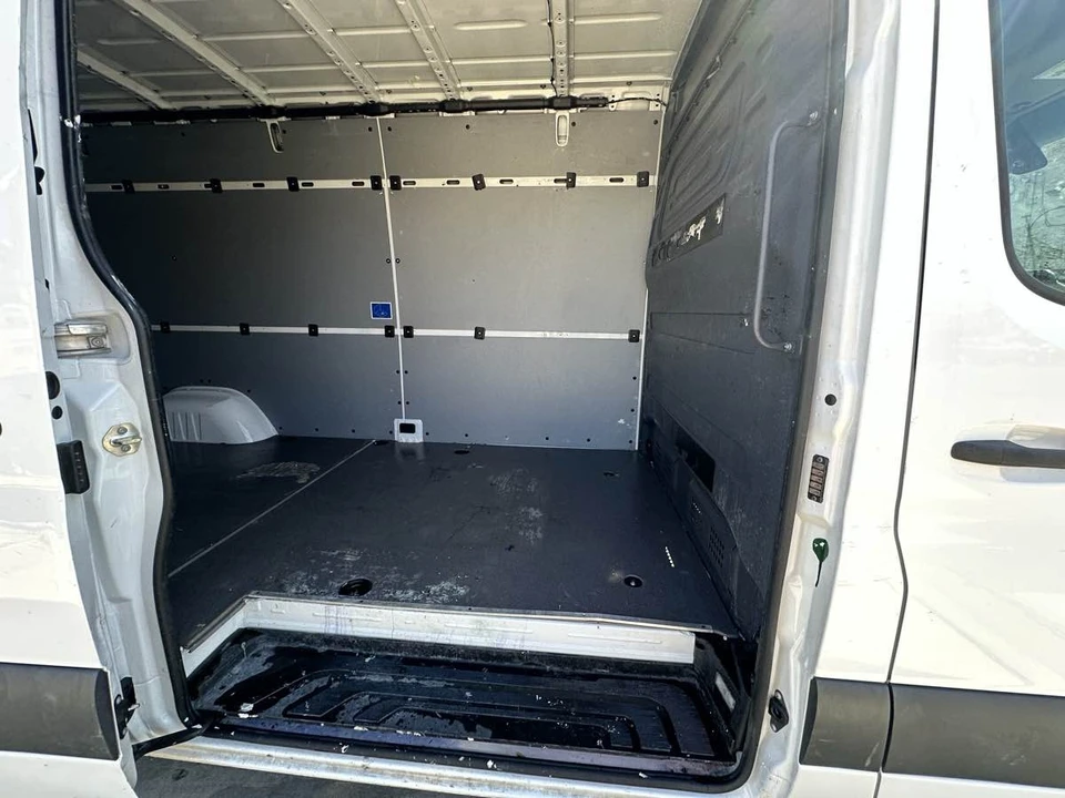 2021 Mercedes-Benz VS30 Sprinter - Image 18 of 21