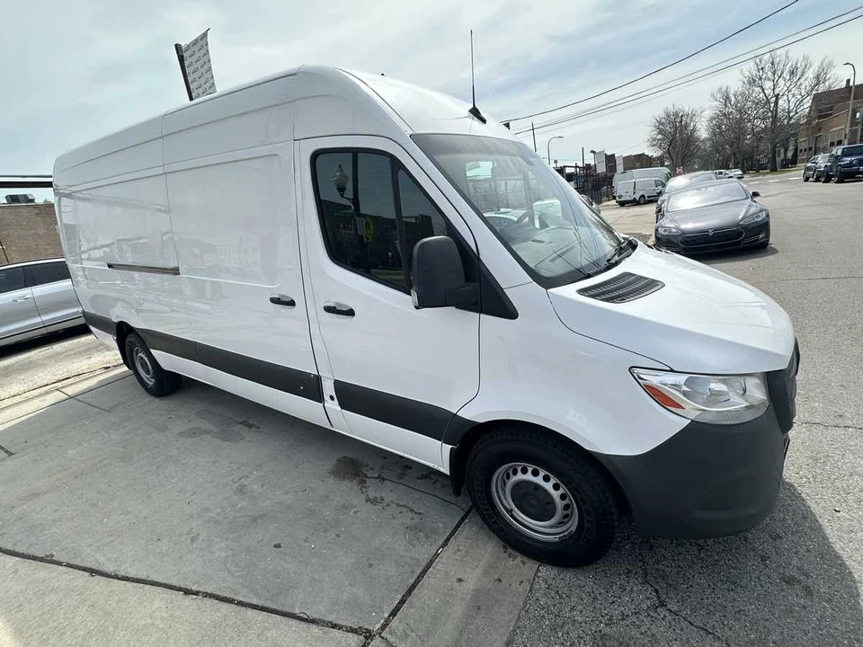 2021 Mercedes-Benz VS30 Sprinter - Image 11 of 21