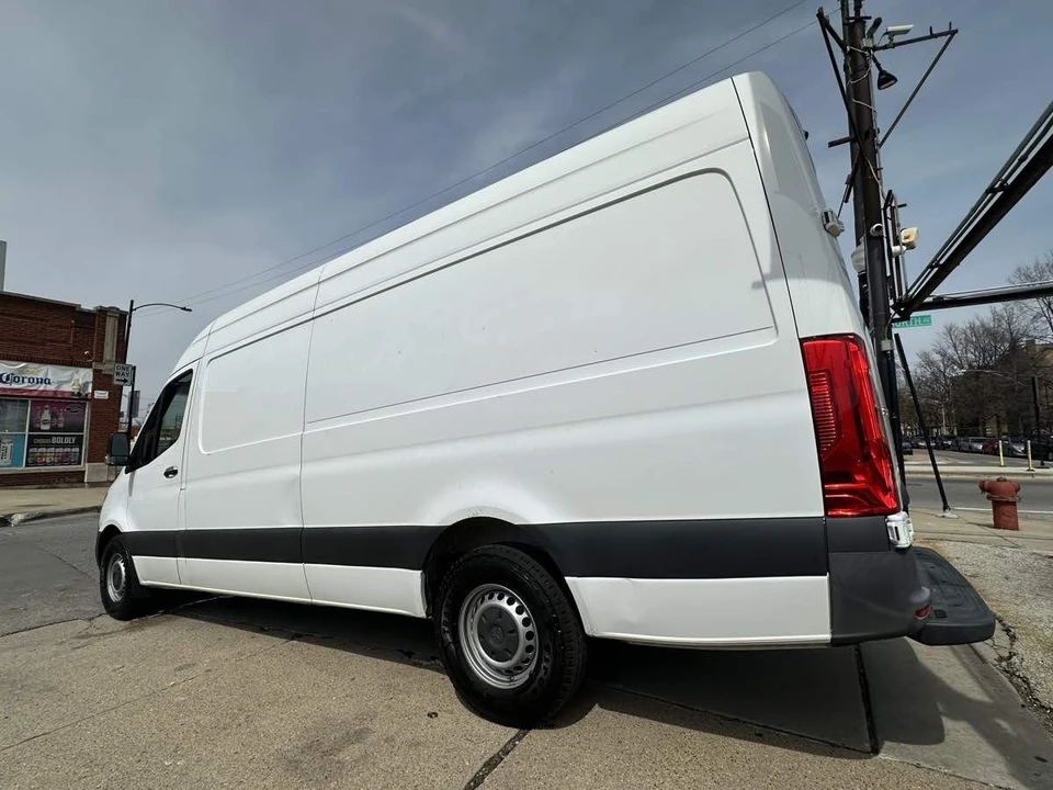 2021 Mercedes-Benz VS30 Sprinter - Image 6 of 21