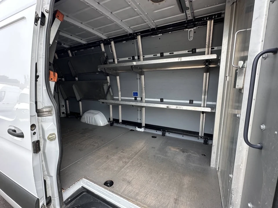 2021 Mercedes-Benz VS30 Sprinter - Image 13 of 21