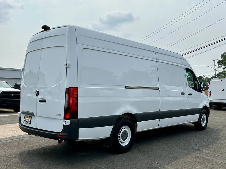 2021 Mercedes-Benz VS30 Sprinter - Image 5 of 21