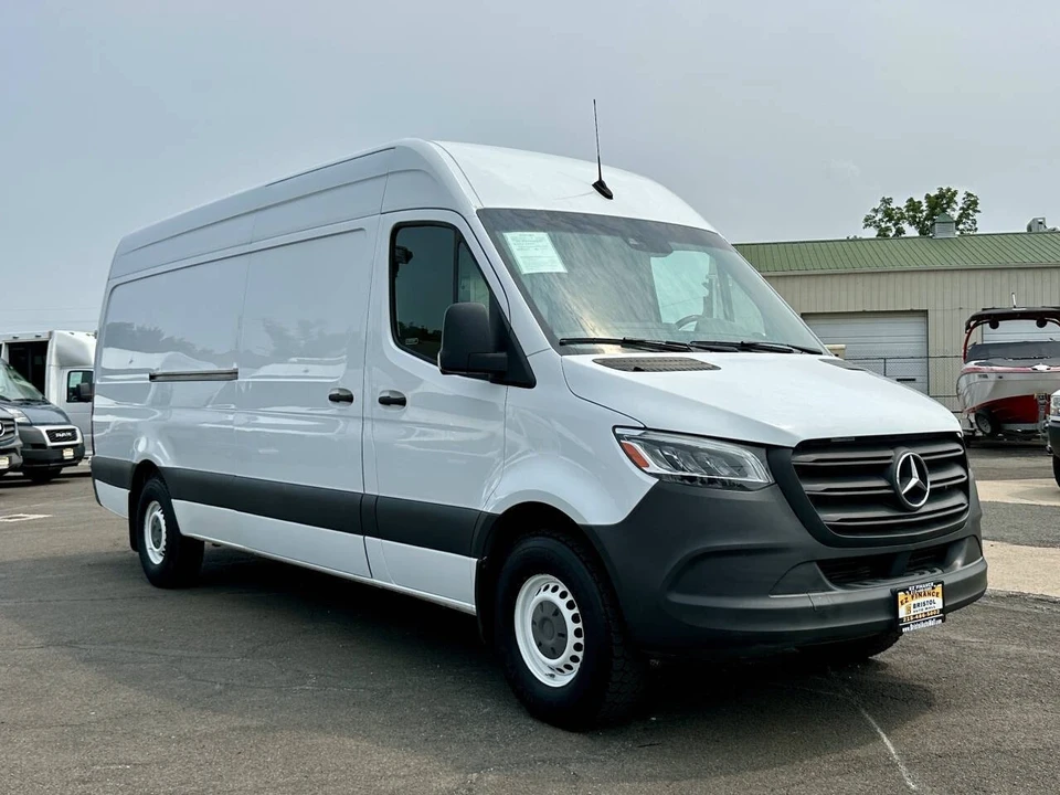 2021 Mercedes-Benz VS30 Sprinter - Image 7 of 21