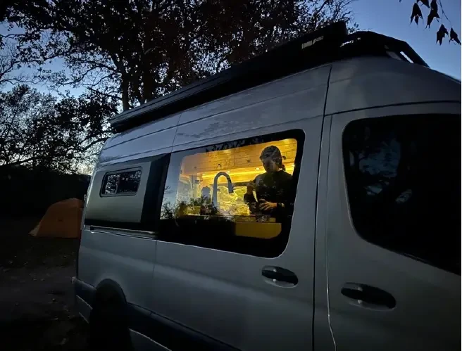 2021 Mercedes-Benz VS30 Sprinter - Image 2 of 20
