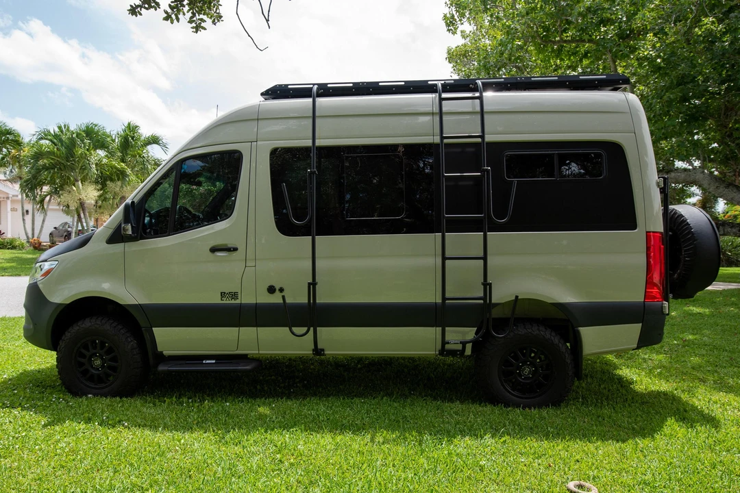 2021 Mercedes-Benz VS30 Sprinter - Image 3 of 31