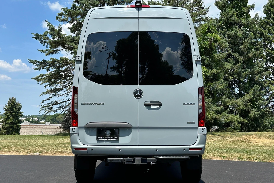 2021 Mercedes-Benz VS30 Sprinter - Image 5 of 31