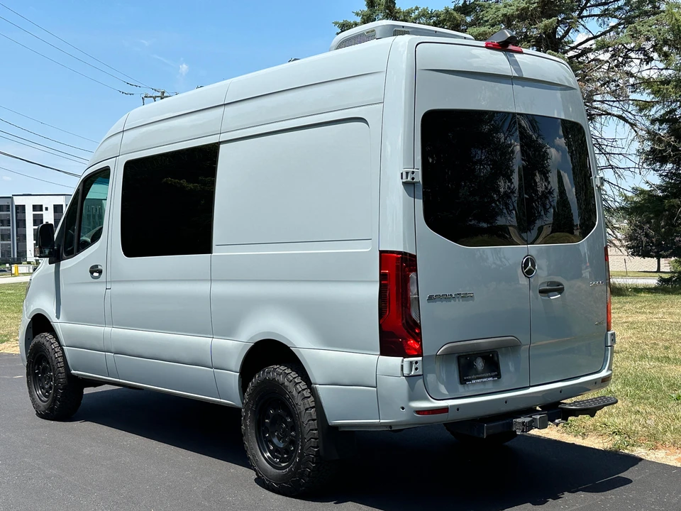2021 Mercedes-Benz VS30 Sprinter - Image 7 of 31