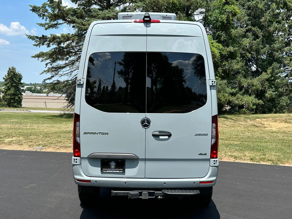 2021 Mercedes-Benz VS30 Sprinter - Image 8 of 31