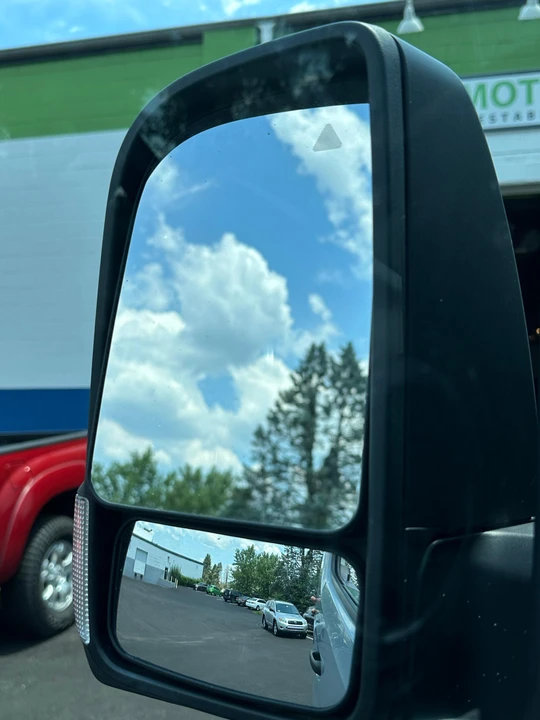 2021 Mercedes-Benz VS30 Sprinter - Image 14 of 31