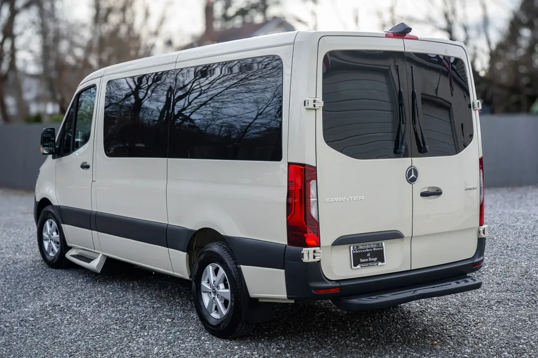 2021 Mercedes-Benz VS30 Sprinter - Image 4 of 6