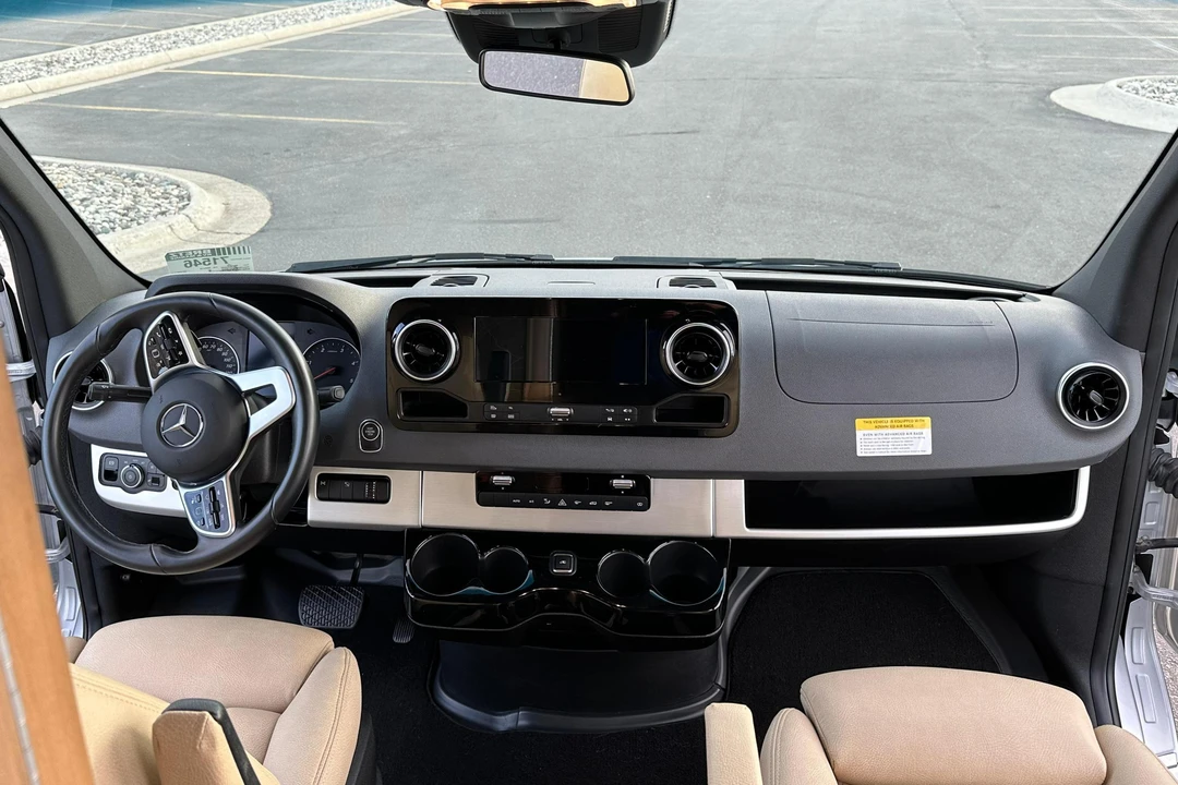 2021 Mercedes-Benz VS30 Sprinter - Image 24 of 31