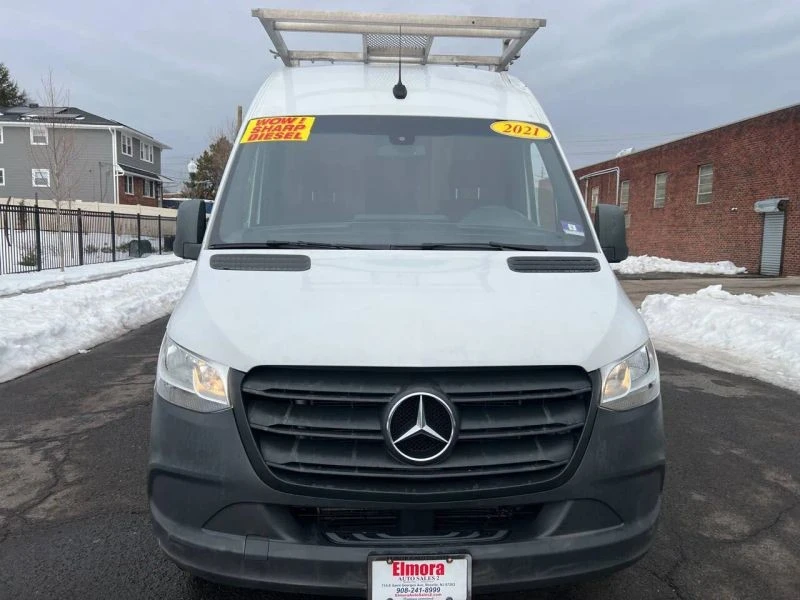 2021 Mercedes-Benz VS30 Sprinter - Image 2 of 12