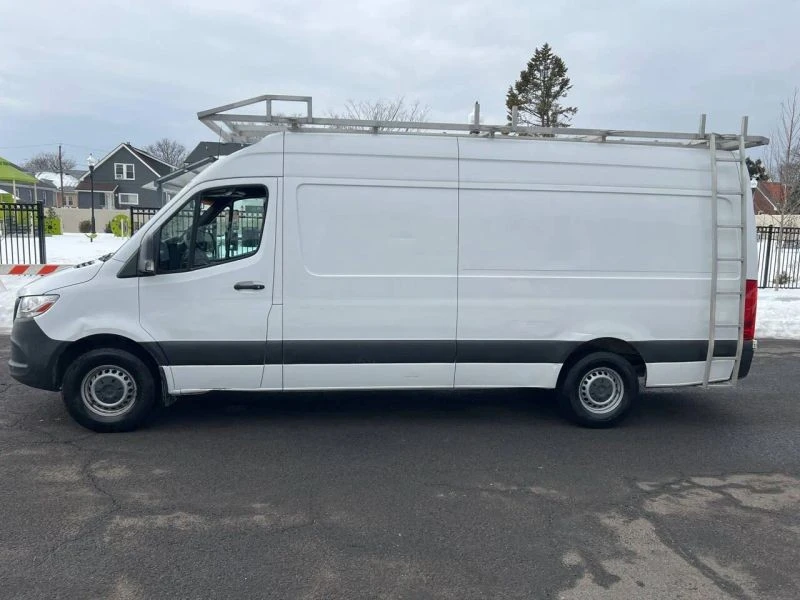 2021 Mercedes-Benz VS30 Sprinter - Image 4 of 12
