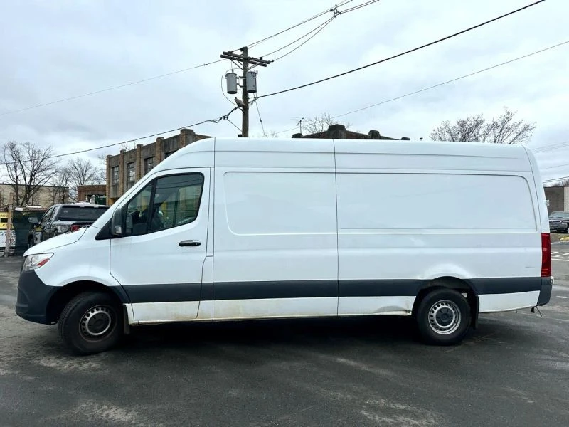 2021 Mercedes-Benz VS30 Sprinter - Image 5 of 12