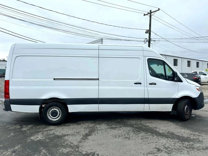2021 Mercedes-Benz VS30 Sprinter - Image 9 of 12