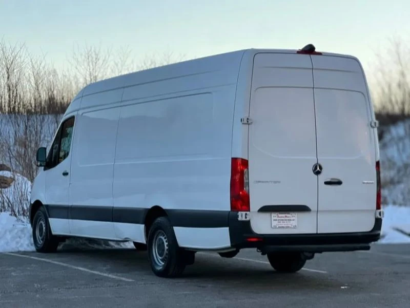 2021 Mercedes-Benz VS30 Sprinter - Image 6 of 12
