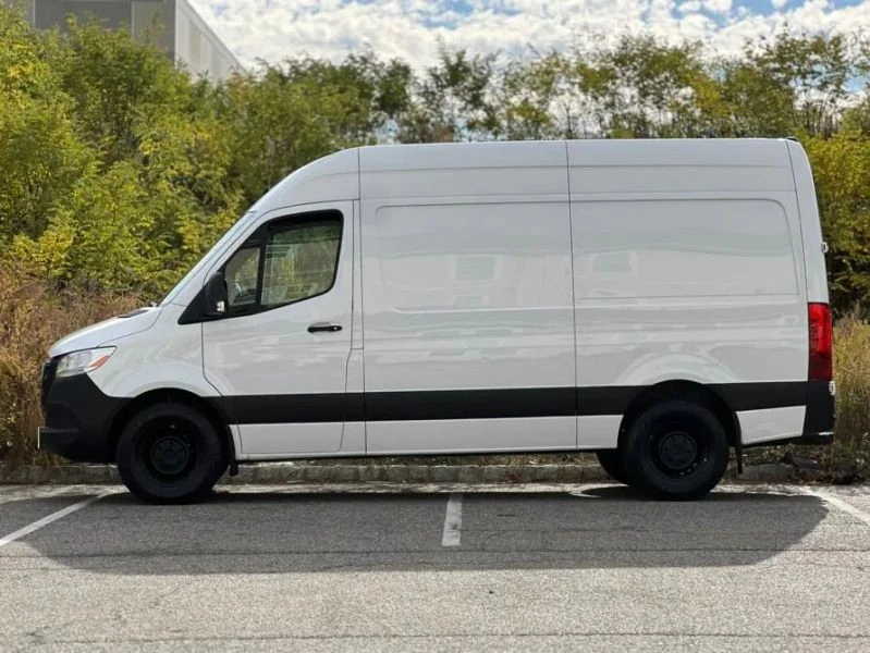 2021 Mercedes-Benz VS30 Sprinter - Image 5 of 12