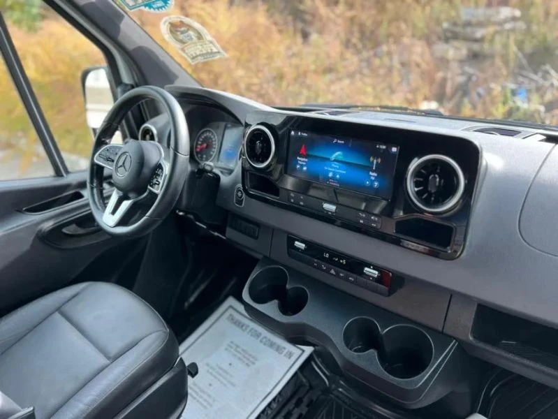 2021 Mercedes-Benz VS30 Sprinter - Image 10 of 12