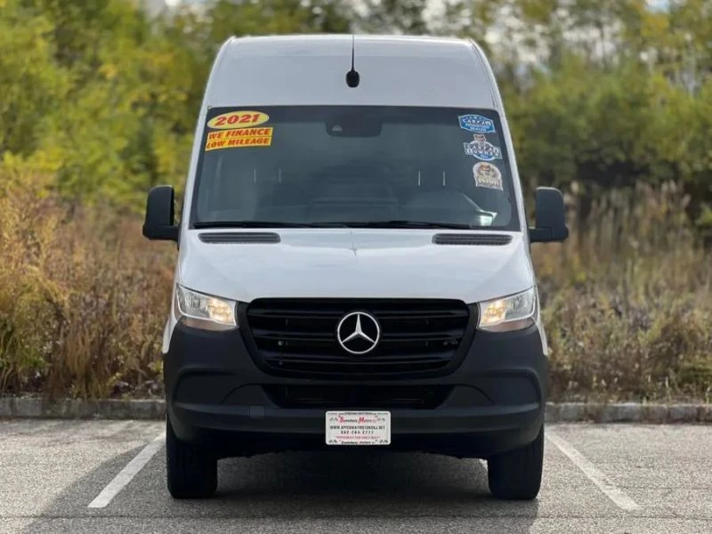 2021 Mercedes-Benz VS30 Sprinter - Image 3 of 12