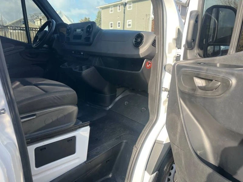 2021 Mercedes-Benz VS30 Sprinter - Image 12 of 12
