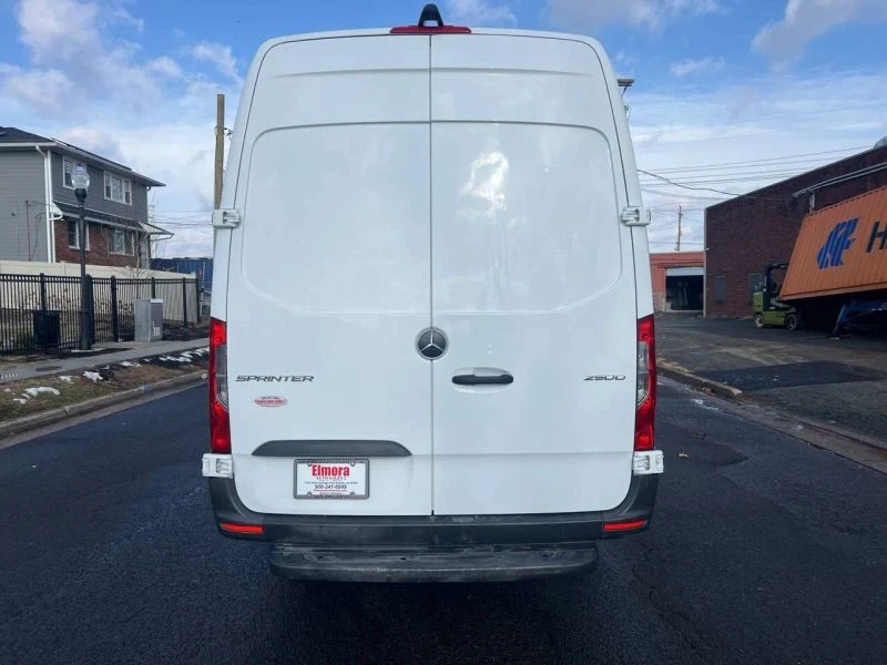 2021 Mercedes-Benz VS30 Sprinter - Image 6 of 12