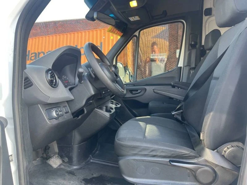 2021 Mercedes-Benz VS30 Sprinter - Image 10 of 12