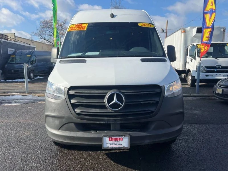 2021 Mercedes-Benz VS30 Sprinter - Image 2 of 12