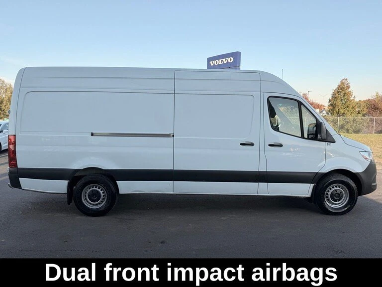 2021 Mercedes-Benz VS30 Sprinter - Image 3 of 16