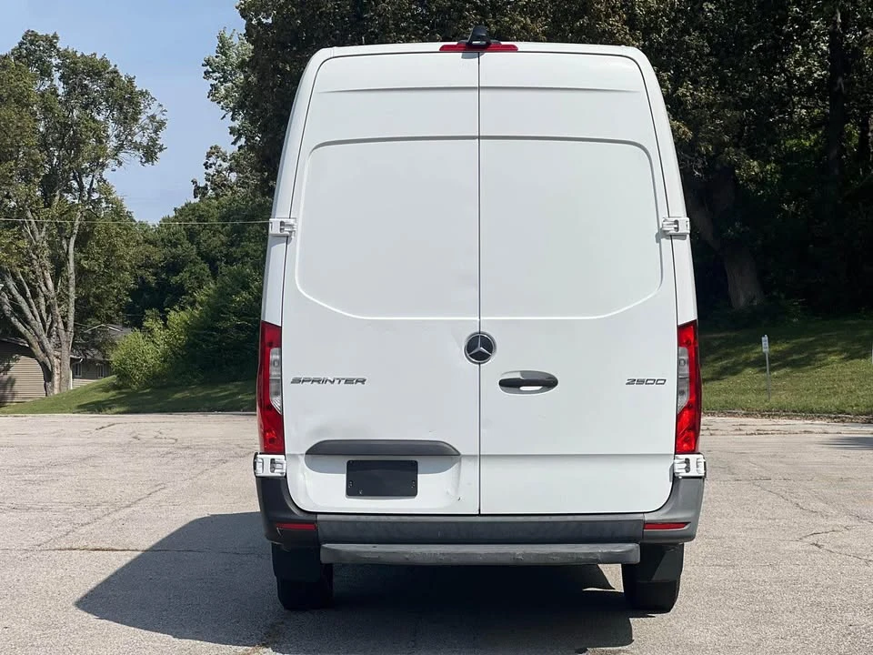2021 Mercedes-Benz VS30 Sprinter - Image 5 of 13