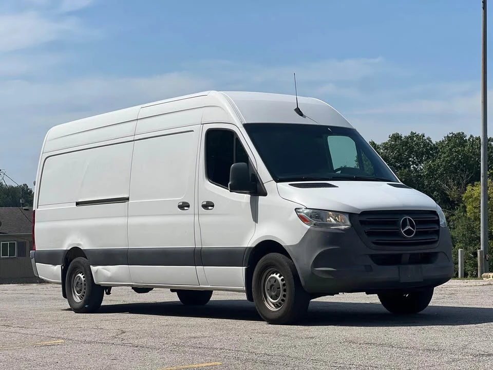 2021 Mercedes-Benz VS30 Sprinter - Image 3 of 13