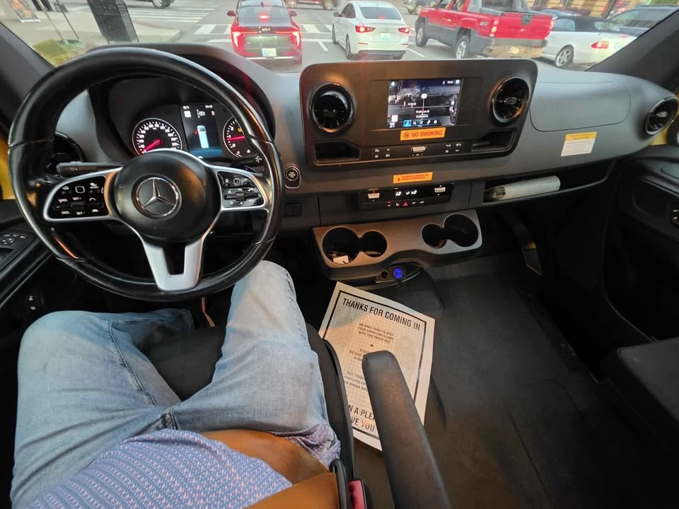 2021 Mercedes-Benz VS30 Sprinter - Image 6 of 18