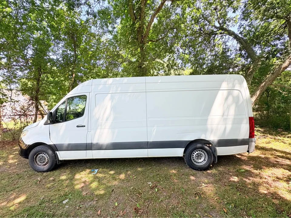 2021 Mercedes-Benz VS30 Sprinter - Image 4 of 6