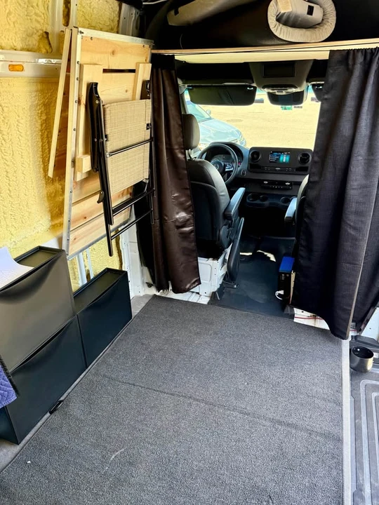 2021 Mercedes-Benz VS30 Sprinter - Image 9 of 17