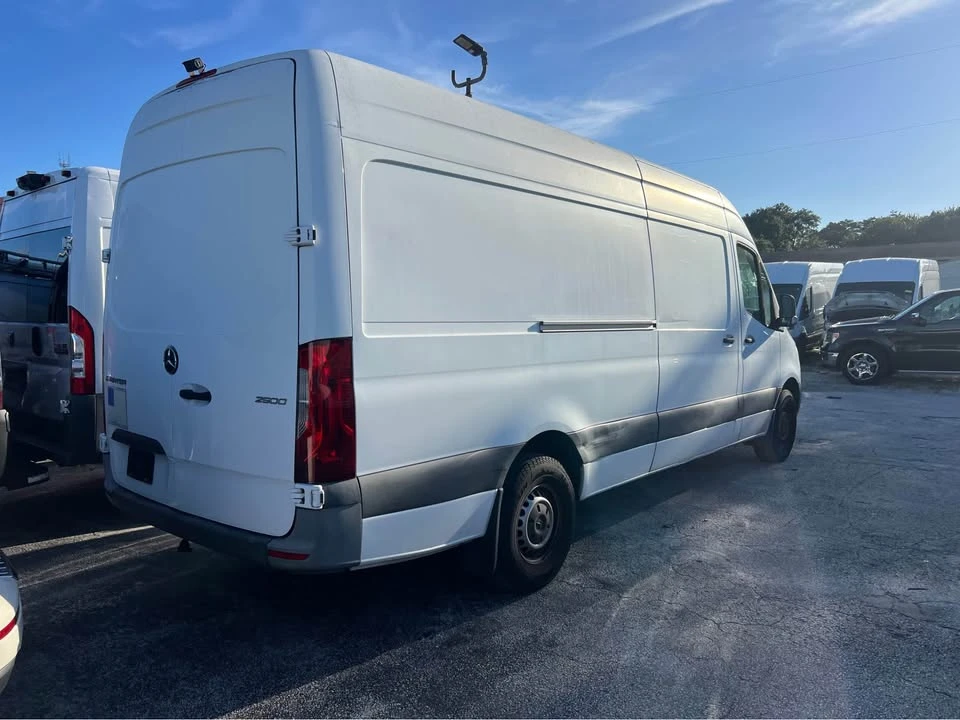 2021 Mercedes-Benz VS30 Sprinter - Image 7 of 20