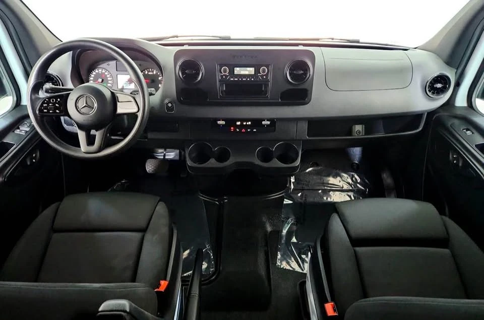 2021 Mercedes-Benz VS30 Sprinter - Image 11 of 14