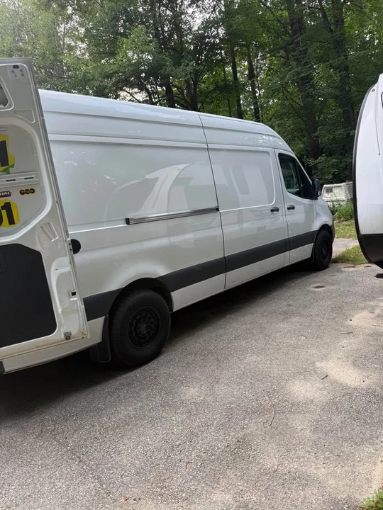 2021 Mercedes-Benz VS30 Sprinter - Image 2 of 7