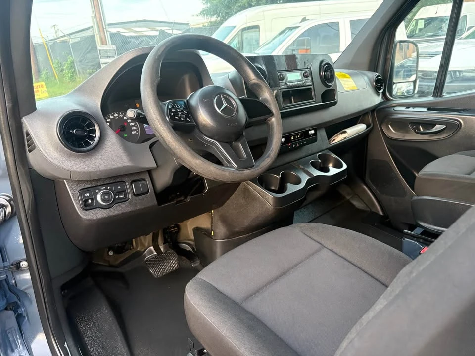 2021 Mercedes-Benz VS30 Sprinter - Image 12 of 19