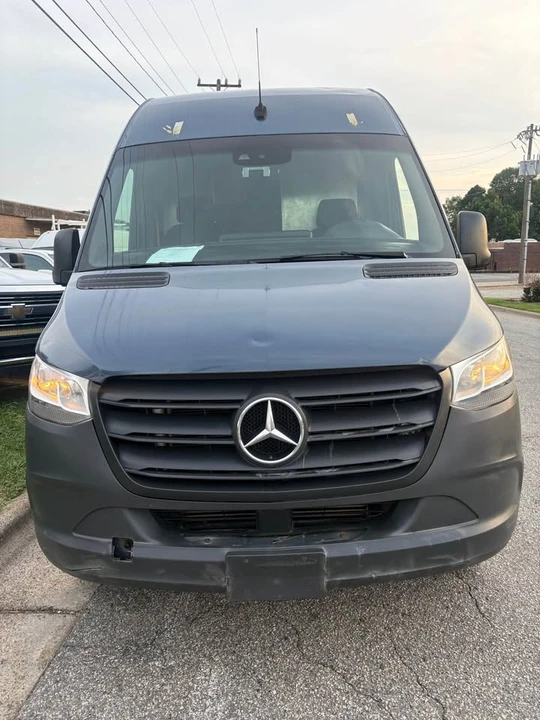 2021 Mercedes-Benz VS30 Sprinter - Image 2 of 19