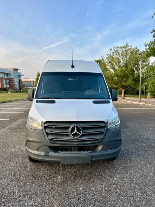 2021 Mercedes-Benz VS30 Sprinter - Image 3 of 17