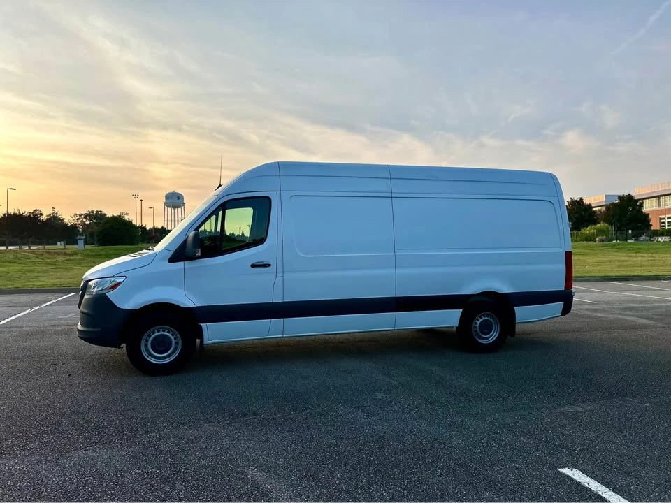 2021 Mercedes-Benz VS30 Sprinter - Image 5 of 17
