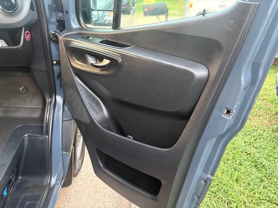 2021 Mercedes-Benz VS30 Sprinter - Image 11 of 19