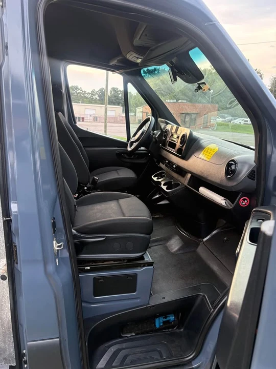 2021 Mercedes-Benz VS30 Sprinter - Image 15 of 19