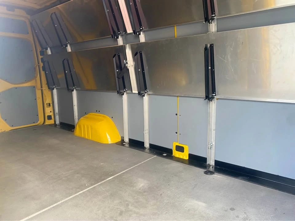2021 Mercedes-Benz VS30 Sprinter - Image 11 of 13