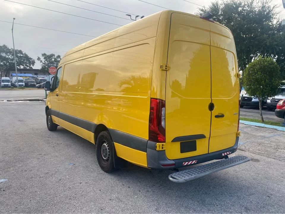 2021 Mercedes-Benz VS30 Sprinter - Image 7 of 13