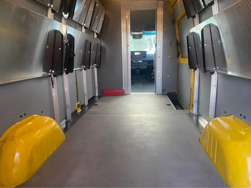 2021 Mercedes-Benz VS30 Sprinter - Image 10 of 13
