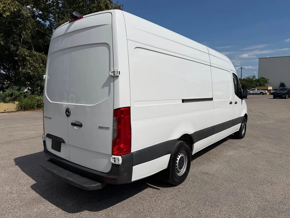 2021 Mercedes-Benz VS30 Sprinter - Image 5 of 15