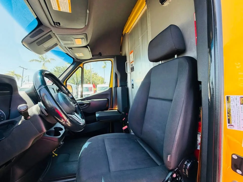 2021 Mercedes-Benz VS30 Sprinter - Image 12 of 12