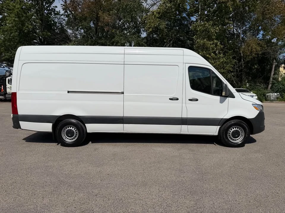 2021 Mercedes-Benz VS30 Sprinter - Image 6 of 15